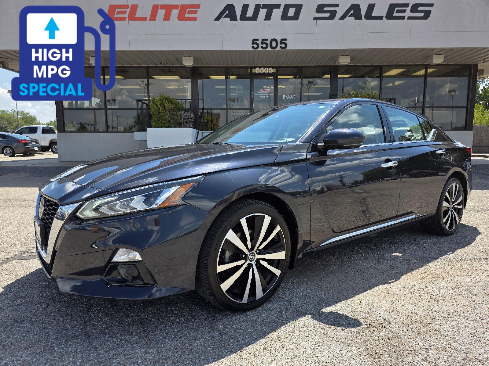 Super Black 2019 Nissan Altima Sedan All-Wheel Drive Continuously Variable Transmission