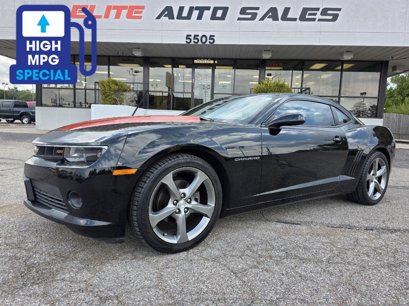 Black 2014 Chevrolet Camaro Coupe Rear-Wheel Drive 6-Speed Manual