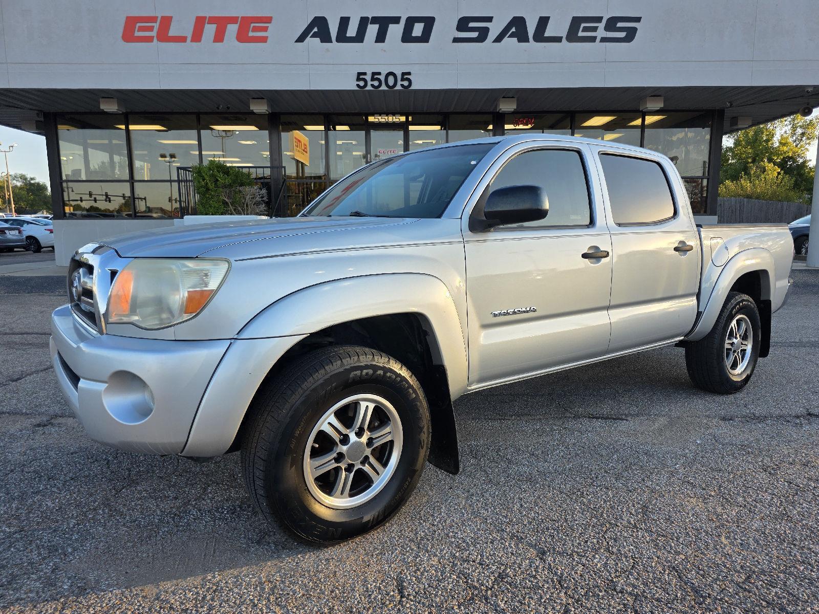 Silver Streak Mica 2010 Toyota Tacoma Pickup Truck 4X2 Automatic