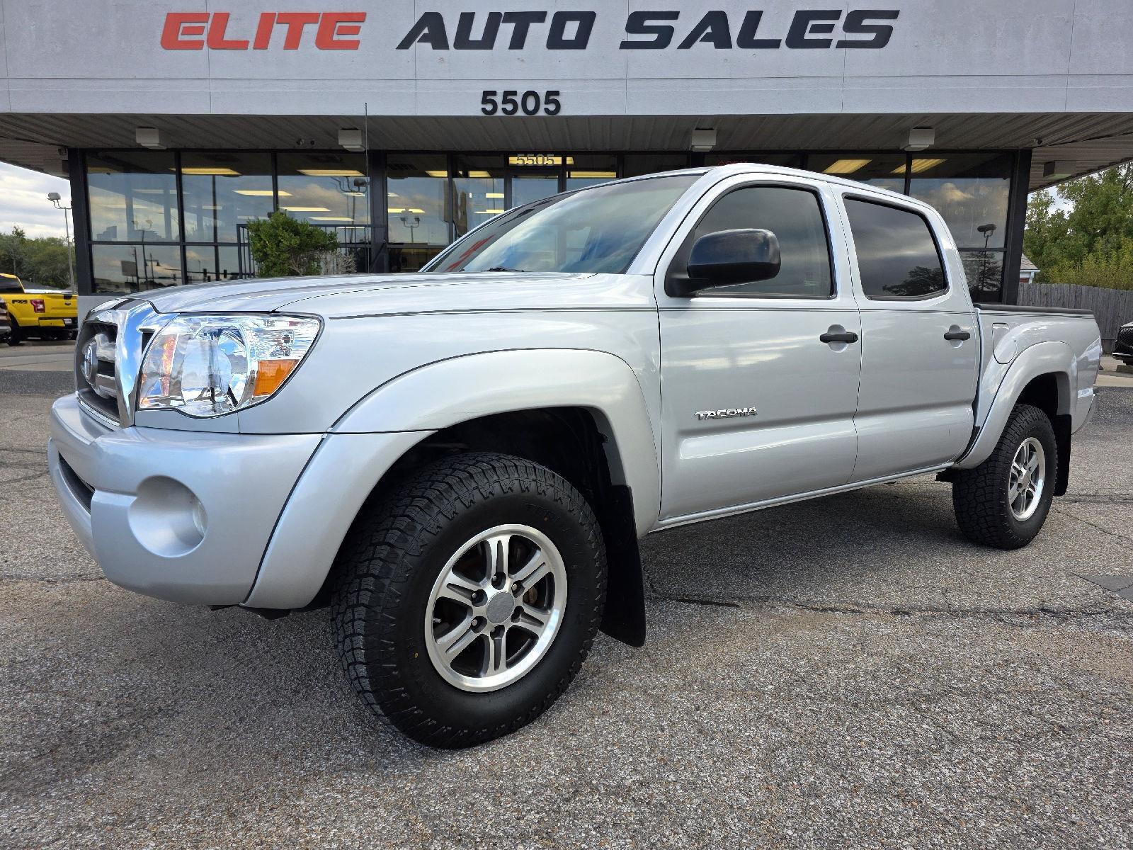 Silver Streak Mica 2010 Toyota Tacoma Pickup Truck 4X2 Automatic