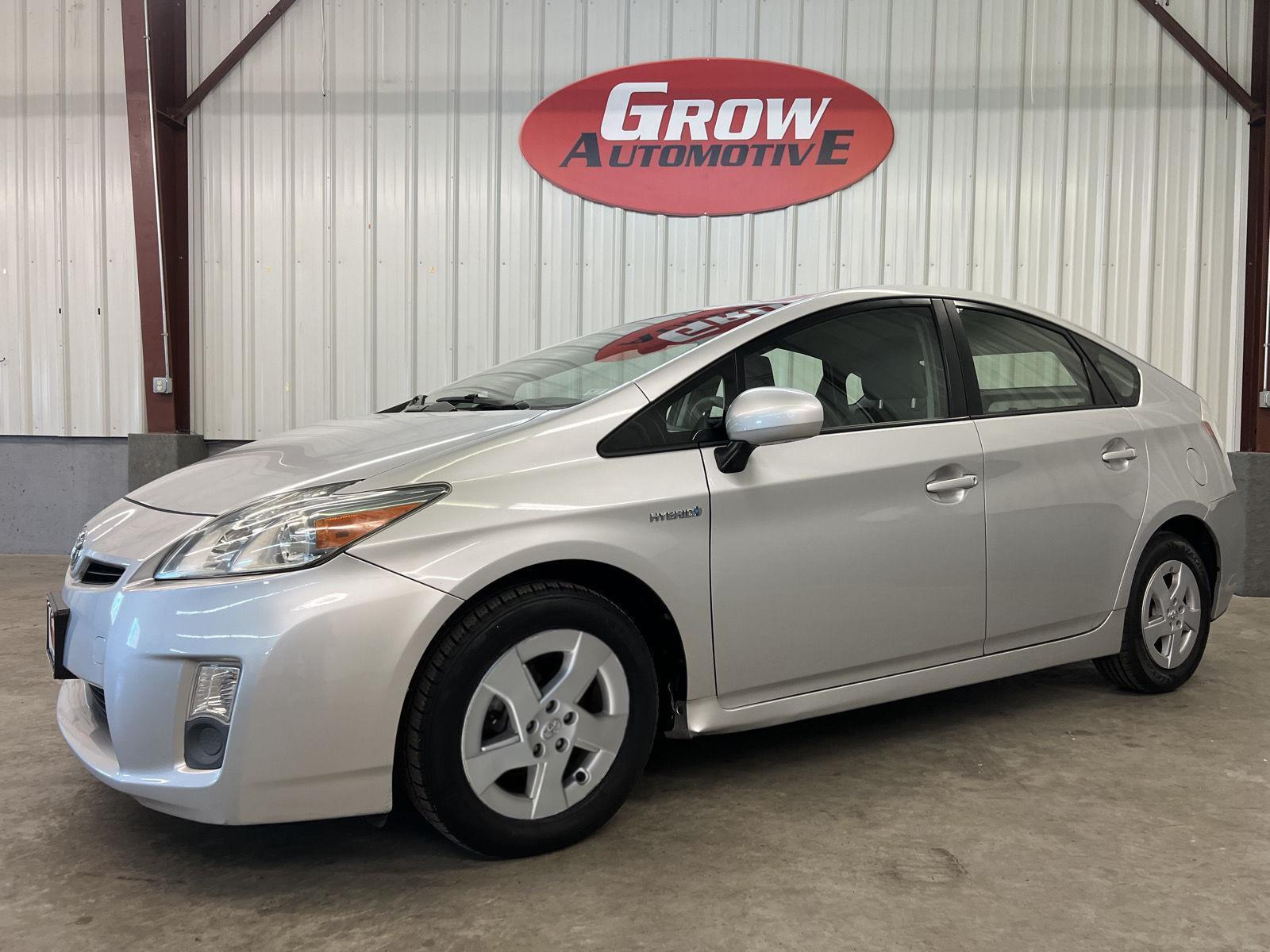 View vehicle photo 7