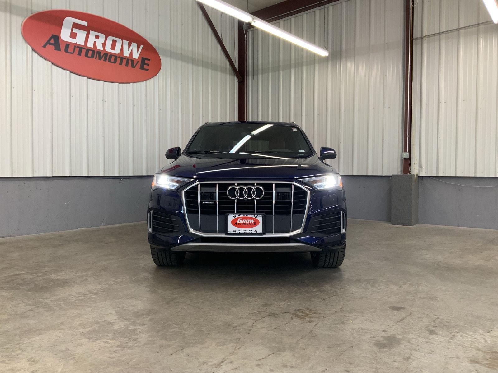 View vehicle photo 7