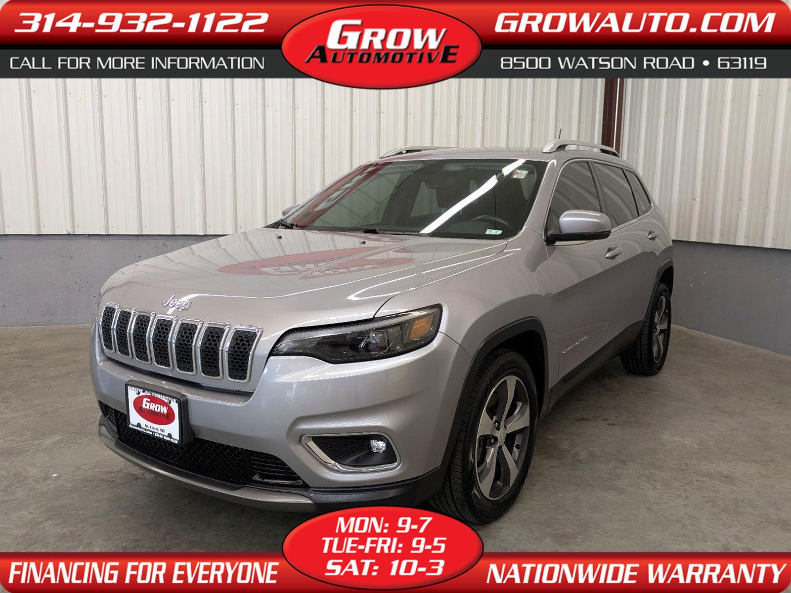 2019 Jeep Cherokee Plata (Billet Silver Metallic Clearcoat) SUV/Crossover Tracción delantera 9 velocidades Automática