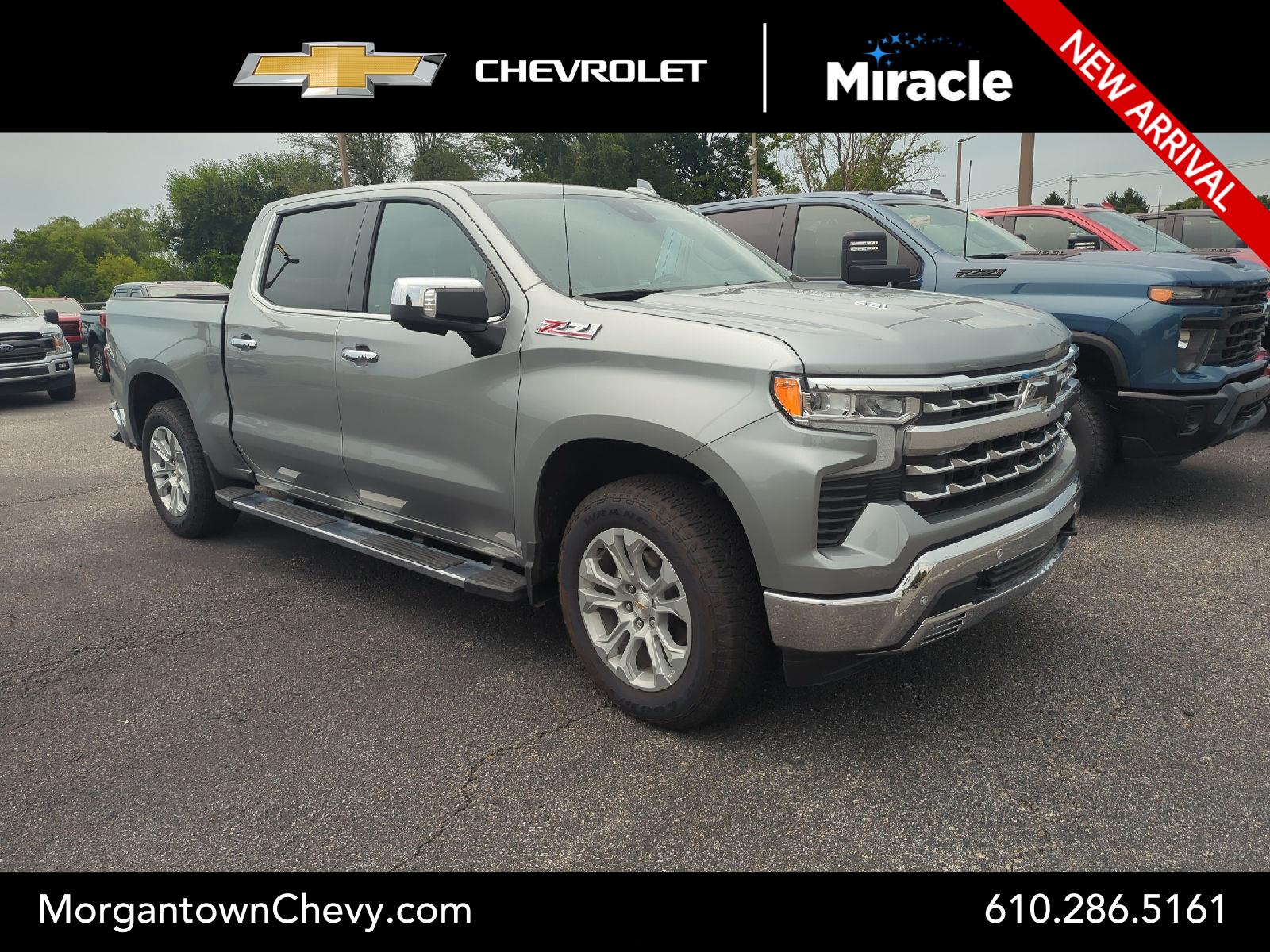 Sterling Gray Metallic 2025 Chevrolet Silverado 1500 Pickup Truck Four-Wheel Drive Automatic