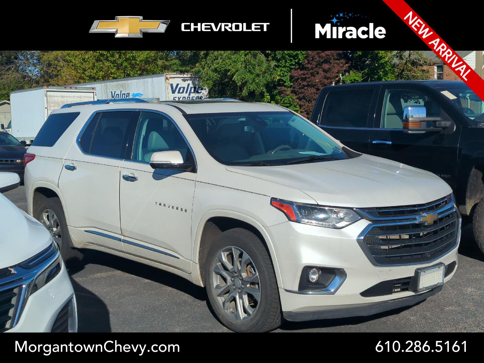 White (Iridescent Pearl Tricoat) 2020 Chevrolet Traverse SUV / Crossover Four-Wheel Drive 9-Speed Automatic