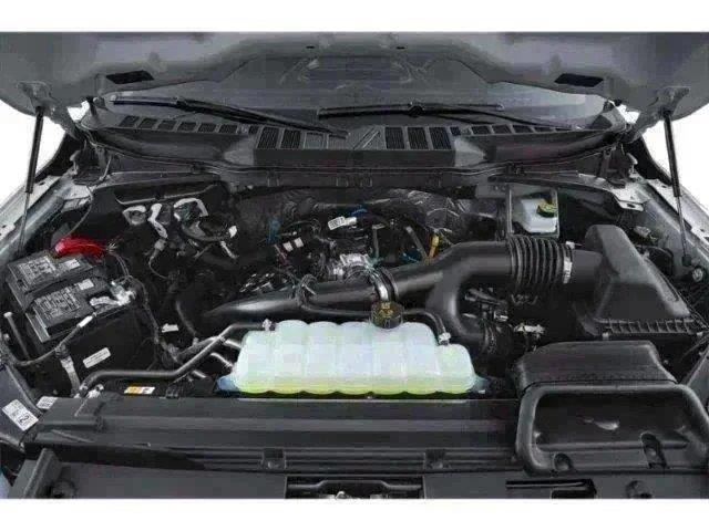 New 2026 Carbonized Gray Metallic Ford XLT image 7