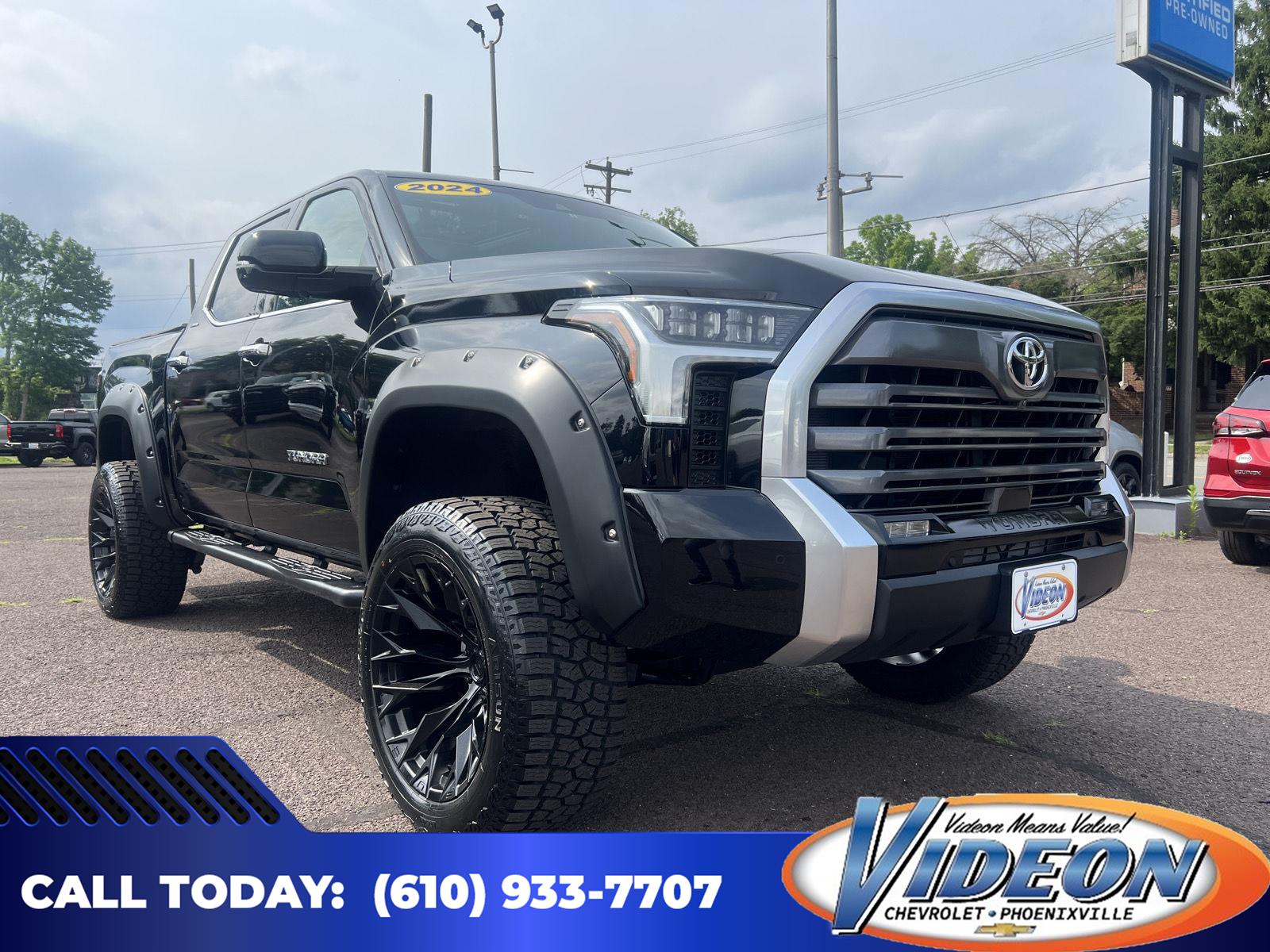 Midnight Black Metallic 2024 Toyota Tundra Limited CrewMax Cab 4WD Pickup Truck Four-Wheel Drive Automatic