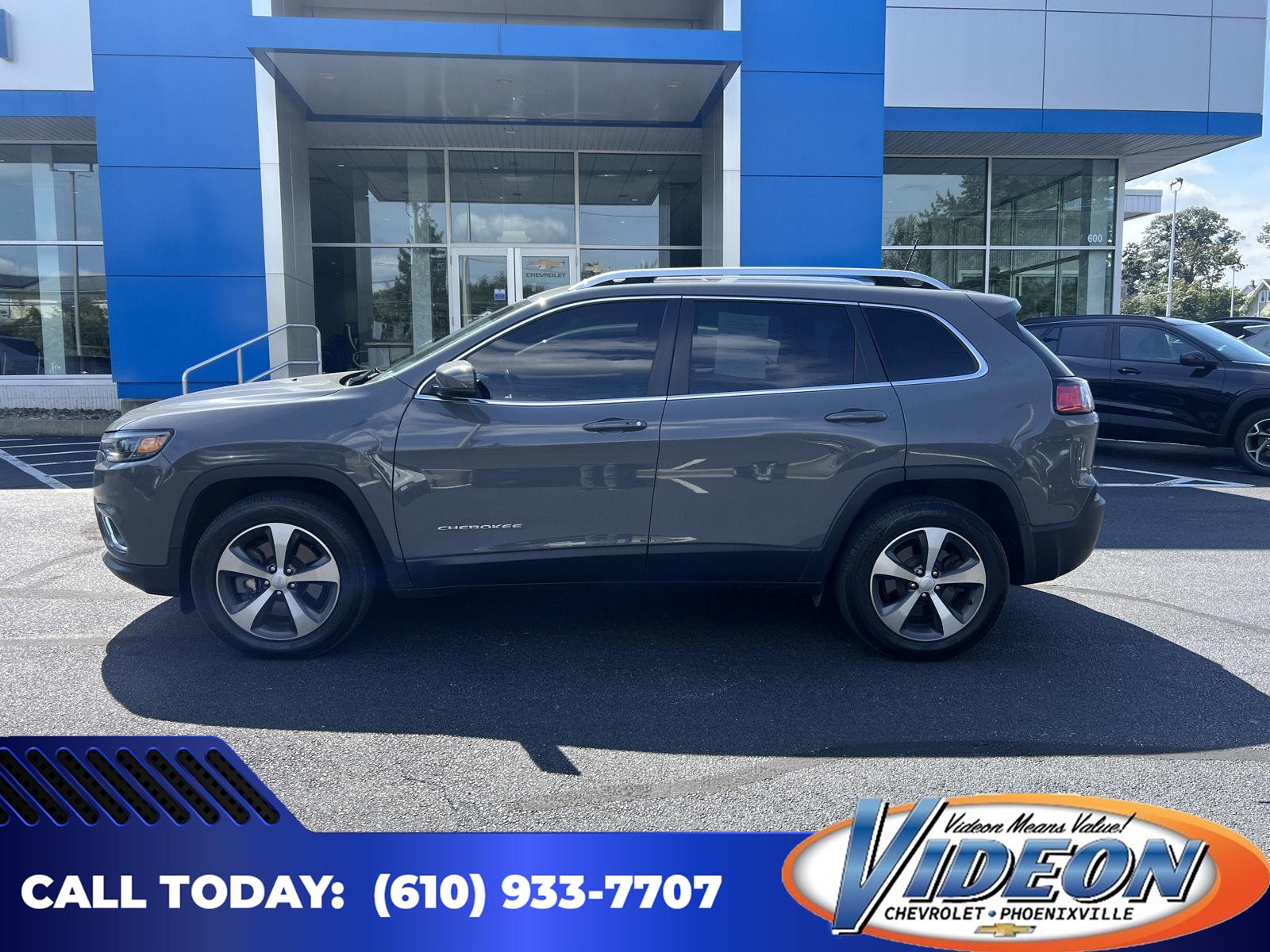 Sting-Gray Clearcoat 2020 Jeep Cherokee SUV / Crossover Four-Wheel Drive 9-Speed Automatic