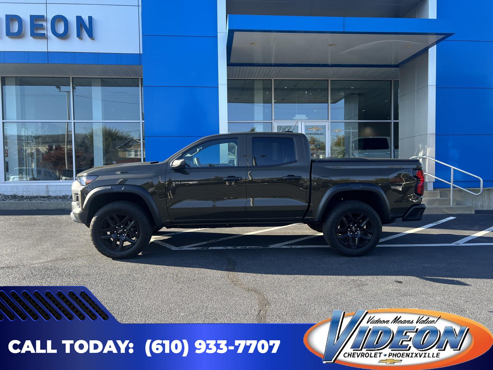 Harvest Bronze Metallic 2024 Chevrolet Colorado Pickup Truck Four-Wheel Drive 8-Speed Automatic
