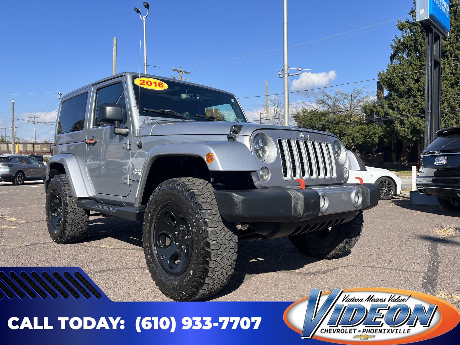 Billet Silver Metallic Clearcoat 2016 Jeep Wrangler SUV / Crossover Four-Wheel Drive 5-Speed Automatic