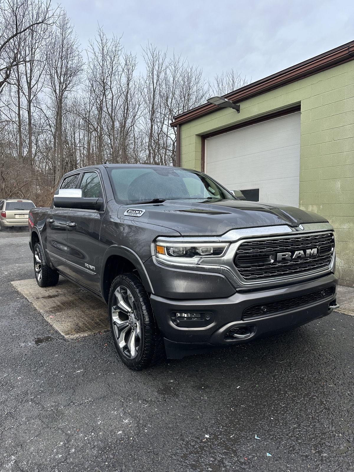 2019 Ram 1500 Limited's photo
