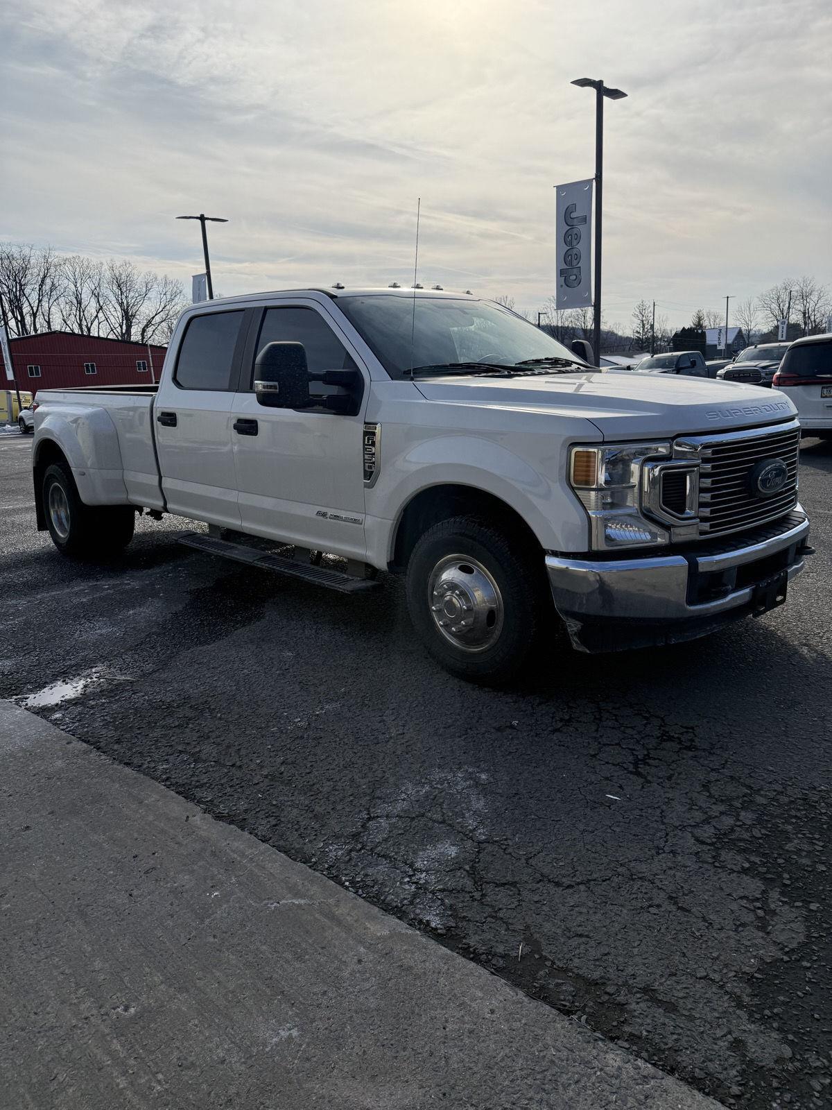 2022 Ford F-350 Super Duty XL Crew Cab LB DRW RWD
