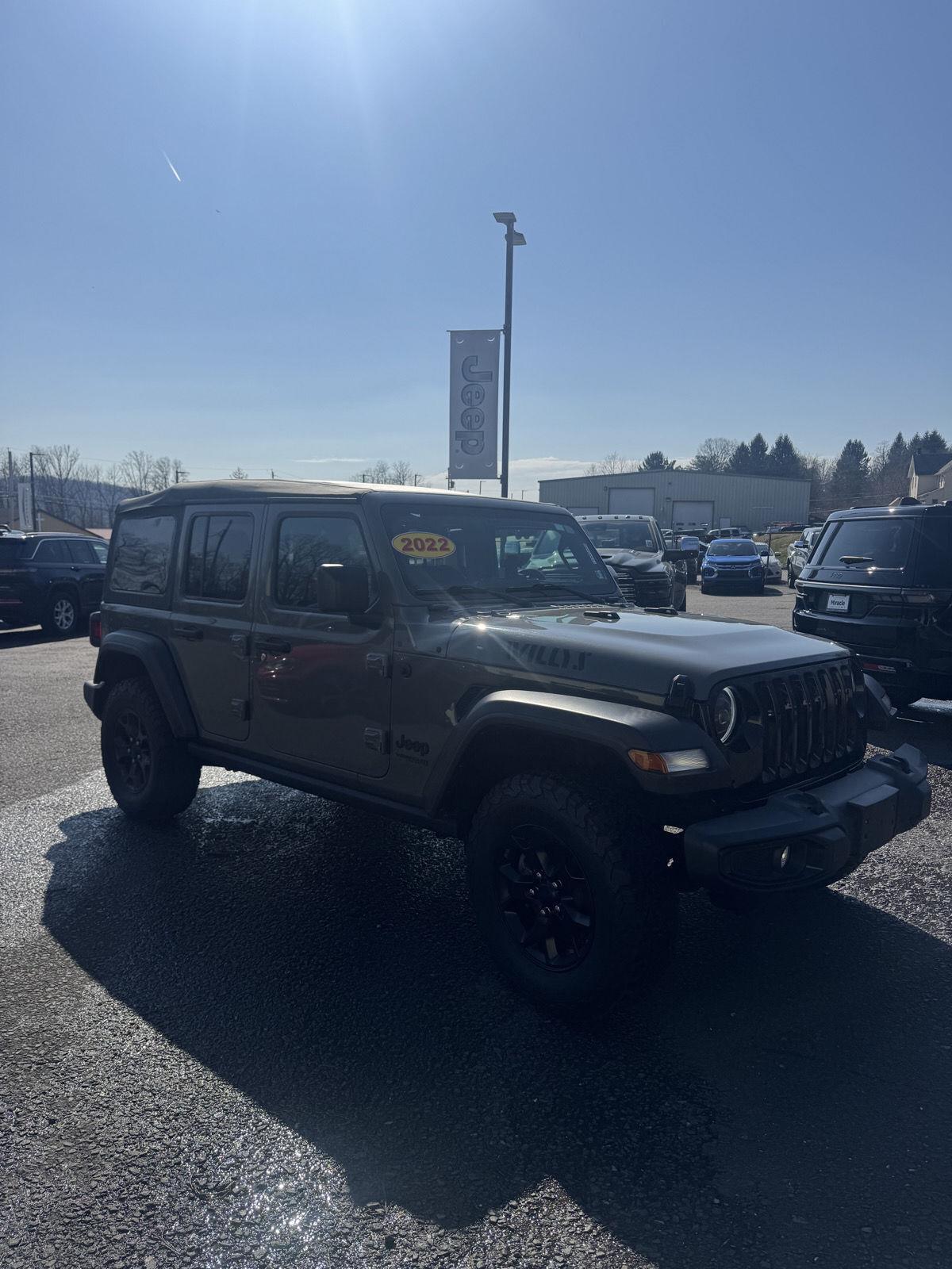 Used 2022 Jeep Wrangler Image