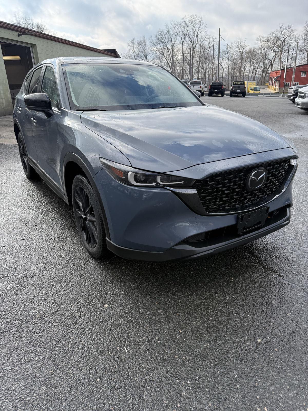 Used 2023 Mazda CX-5 Image
