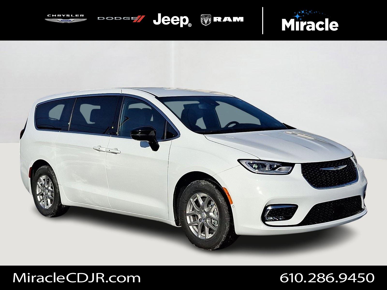 Bright White Clearcoat 2026 Chrysler Pacifica Select FWD Minivan Front-Wheel Drive 9-Speed Automatic