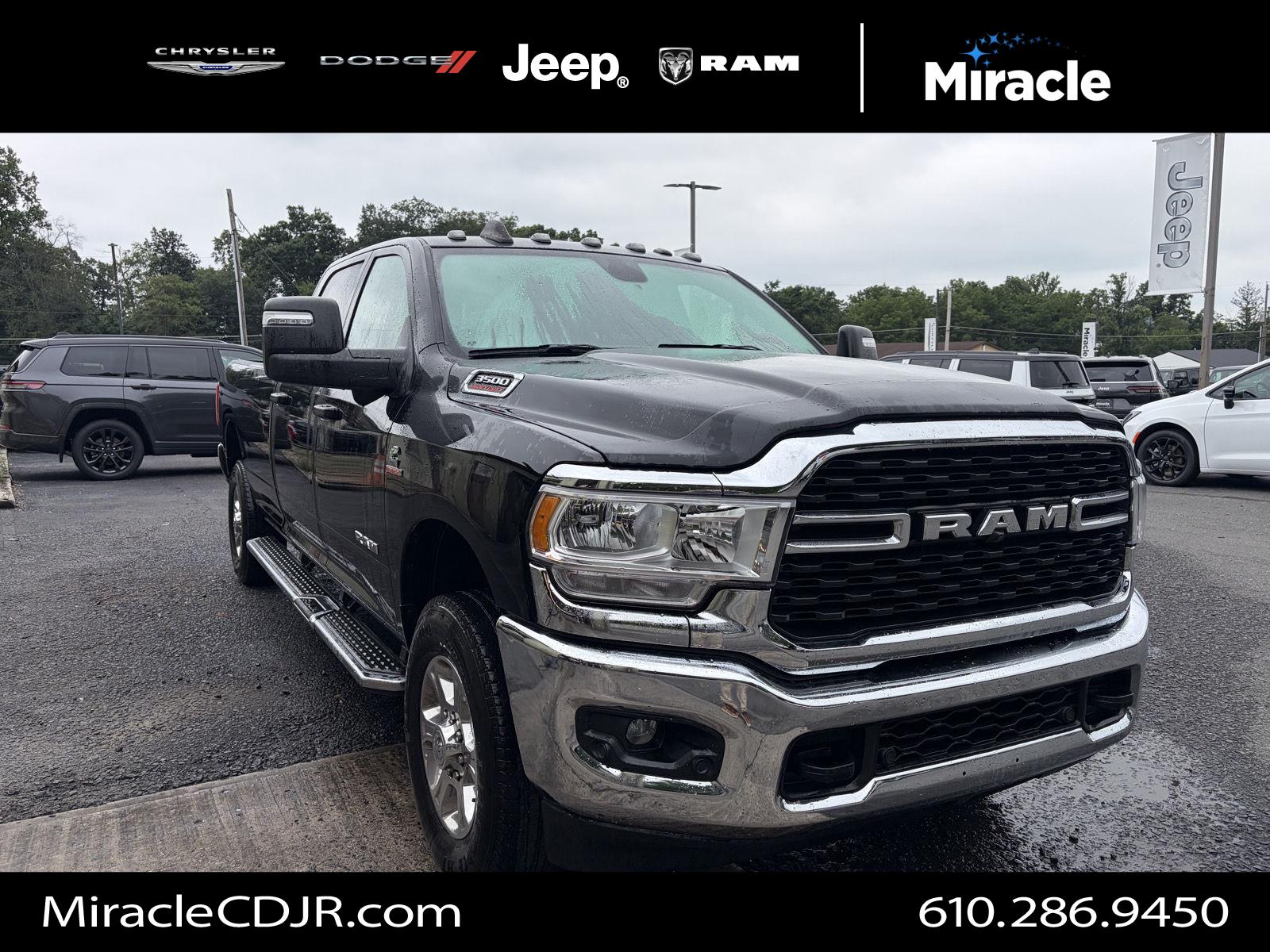Diamond Black Crystal Pearlcoat 2024 RAM 3500 Pickup Truck Four-Wheel Drive 6-Speed Automatic