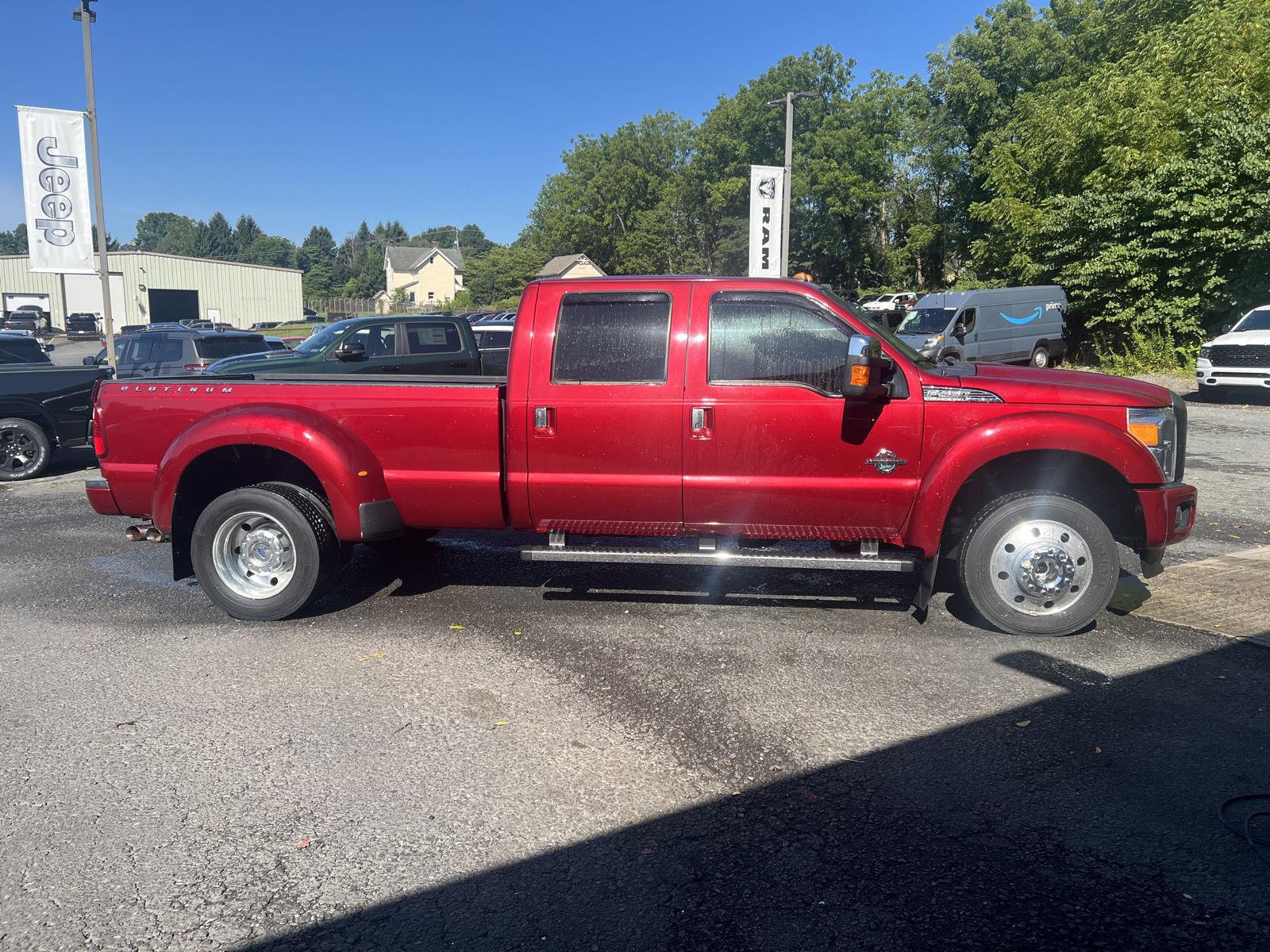 View vehicle photo 2