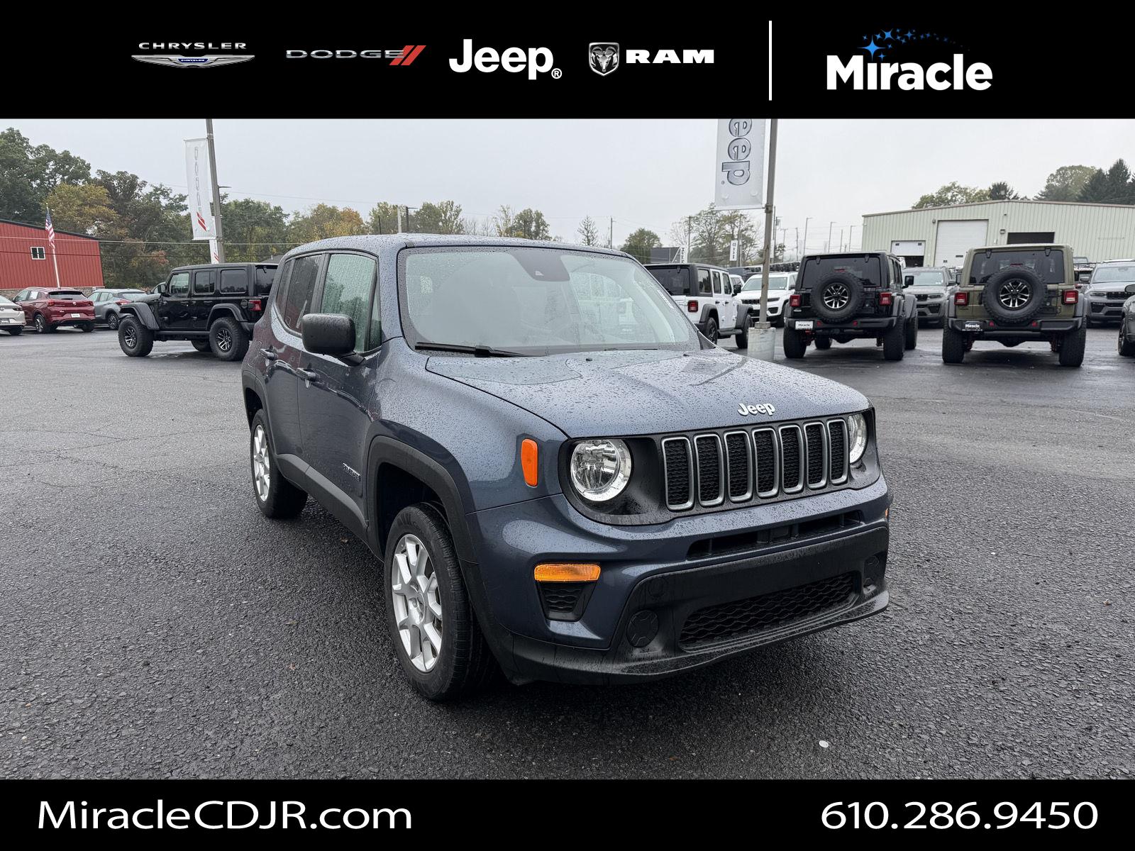 2023 Jeep Renegade Latitude 4WD