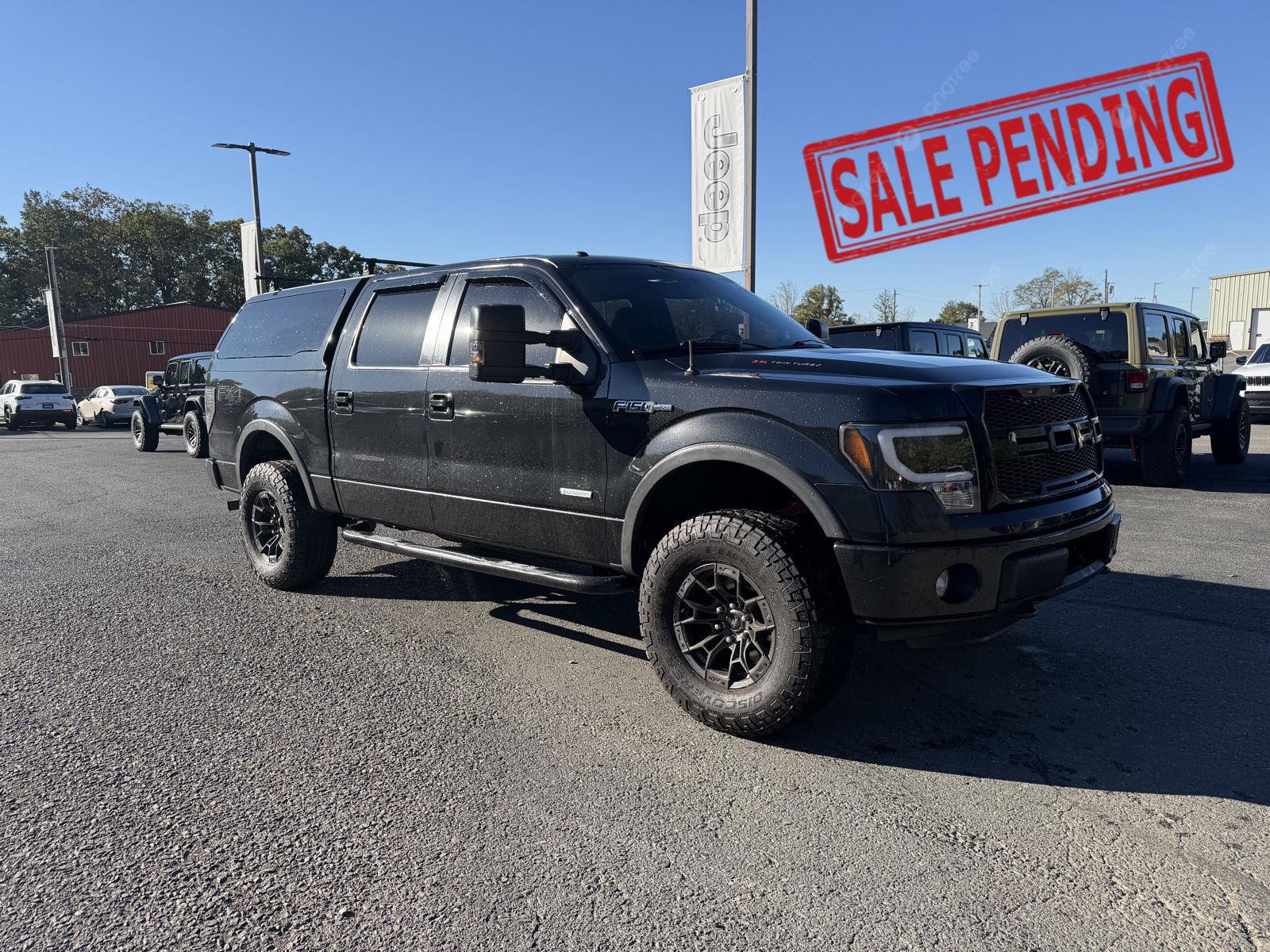 Tuxedo Black Metallic 2013 Ford F-150 Pickup Truck Four-Wheel Drive 6-Speed Automatic Overdrive