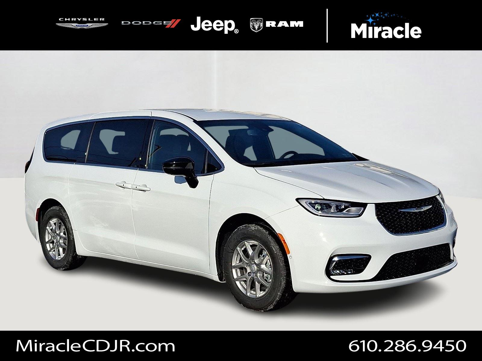 Bright White Clearcoat 2026 Chrysler Pacifica Select FWD Minivan Front-Wheel Drive 9-Speed Automatic