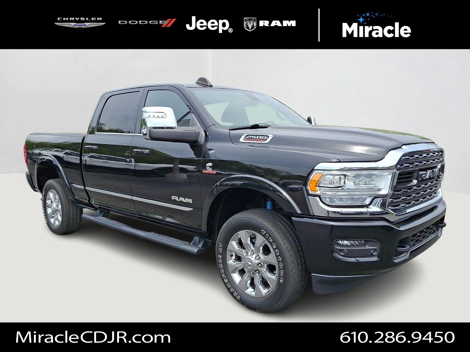 Diamond Black Crystal Pearlcoat 2023 RAM 2500 Pickup Truck Four-Wheel Drive 6-Speed Automatic