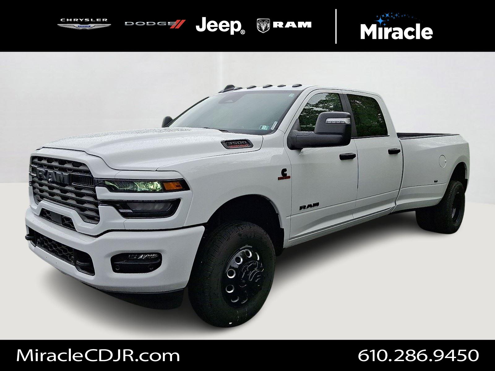 Bright White Clearcoat 2026 RAM 3500 Pickup Truck Four-Wheel Drive 8-Speed Automatic