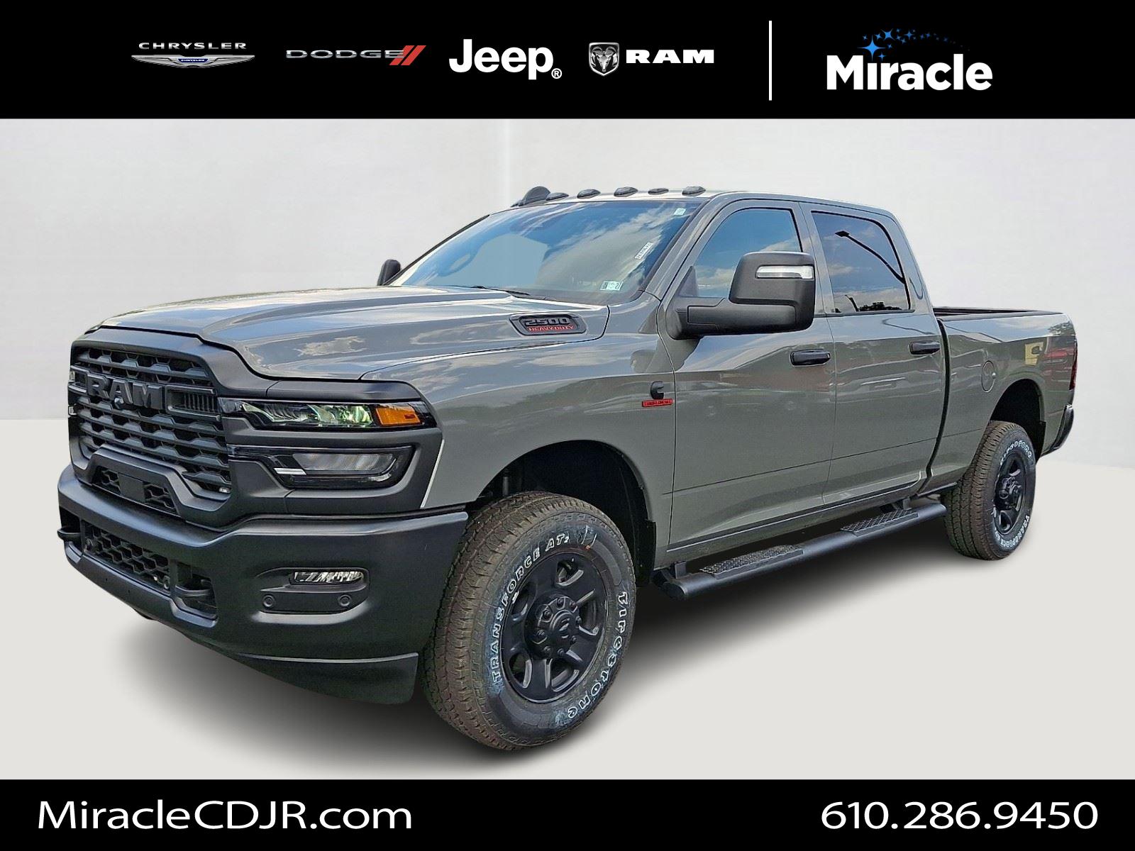 Ceramic Gray Clearcoat 2026 RAM 2500 Pickup Truck Four-Wheel Drive 8-Speed Automatic