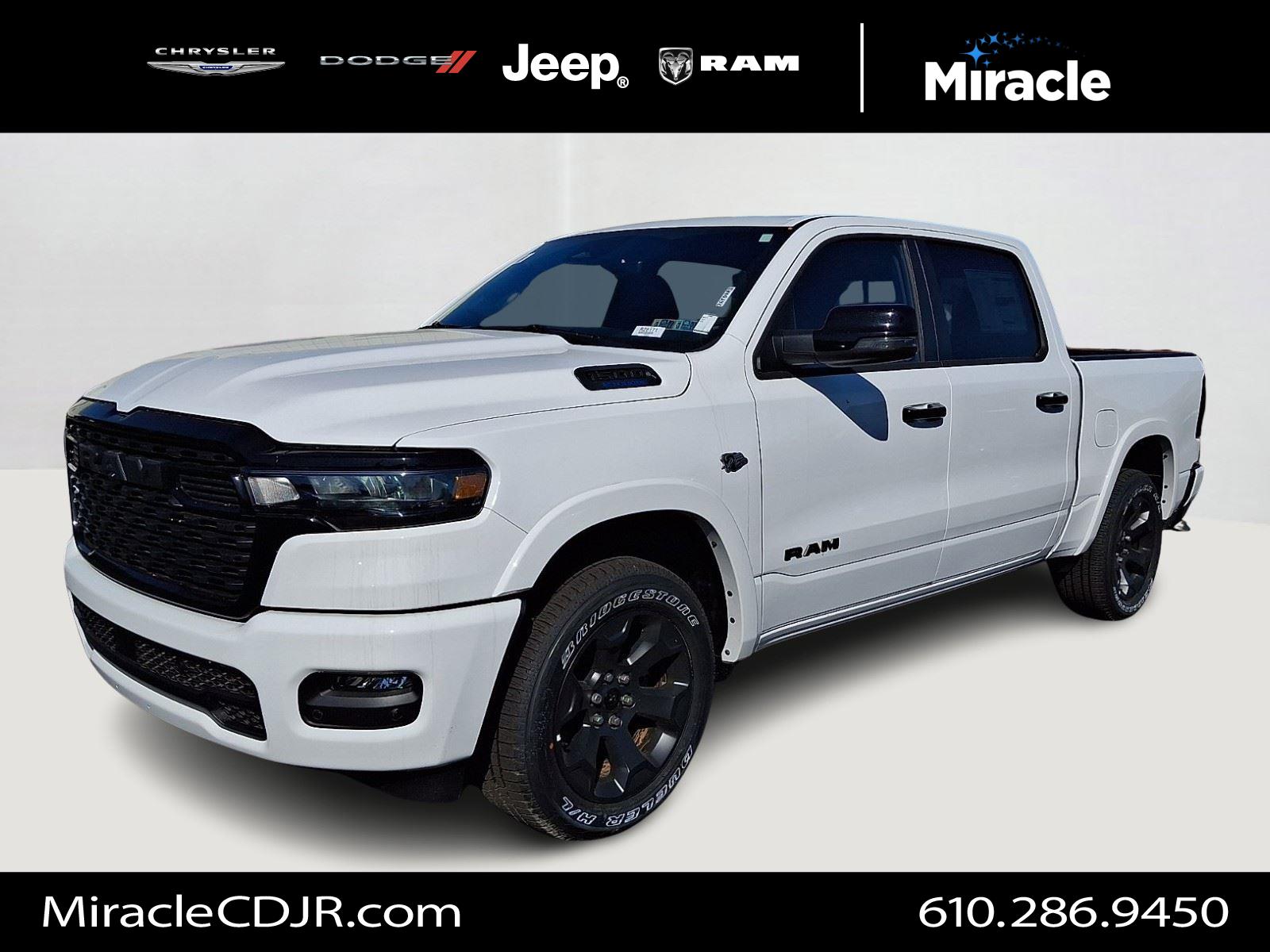 Bright White Clearcoat 2026 RAM 1500 Pickup Truck Four-Wheel Drive 8-Speed Automatic