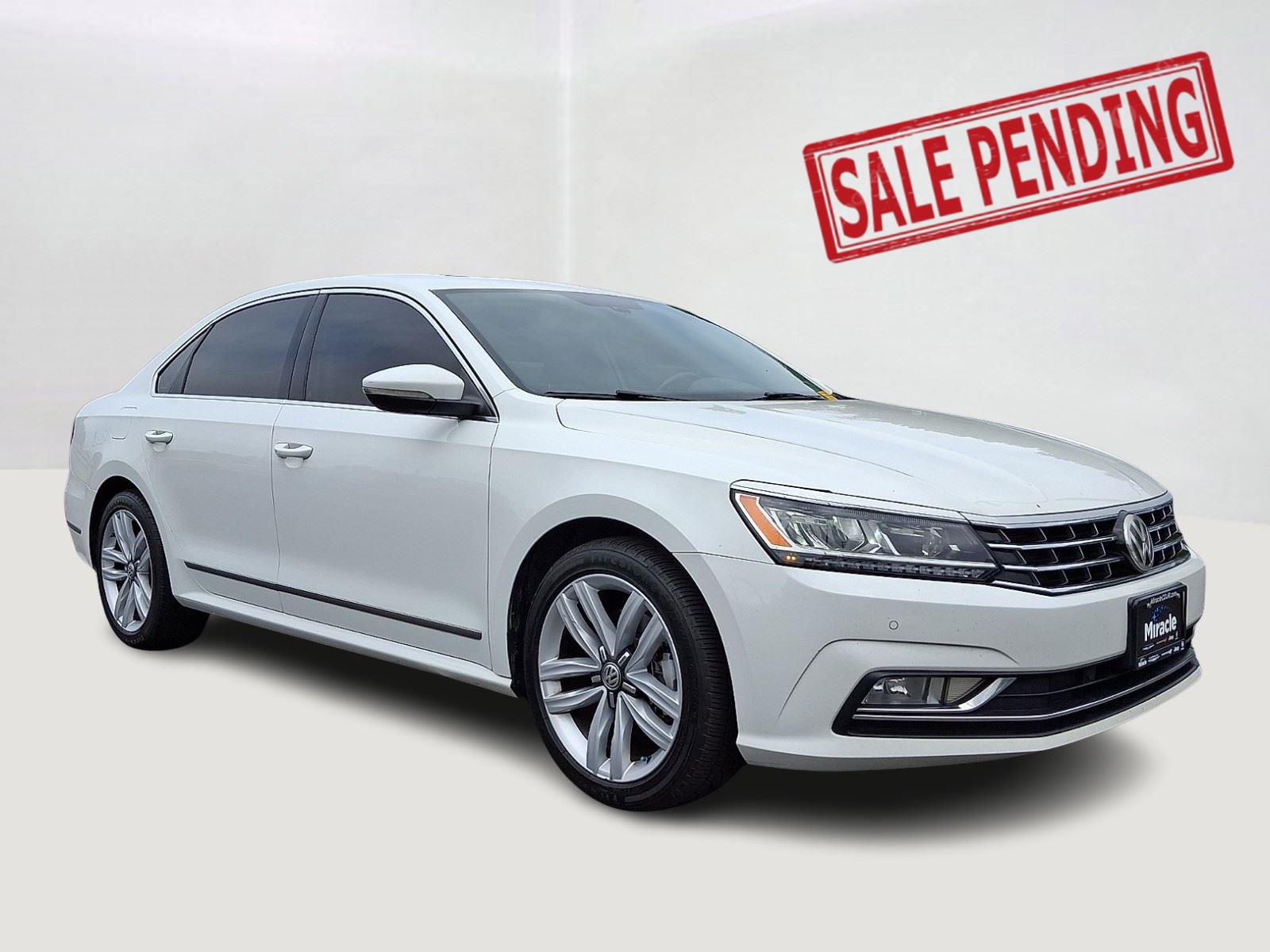  2017 Volkswagen Passat 1.8T SE   