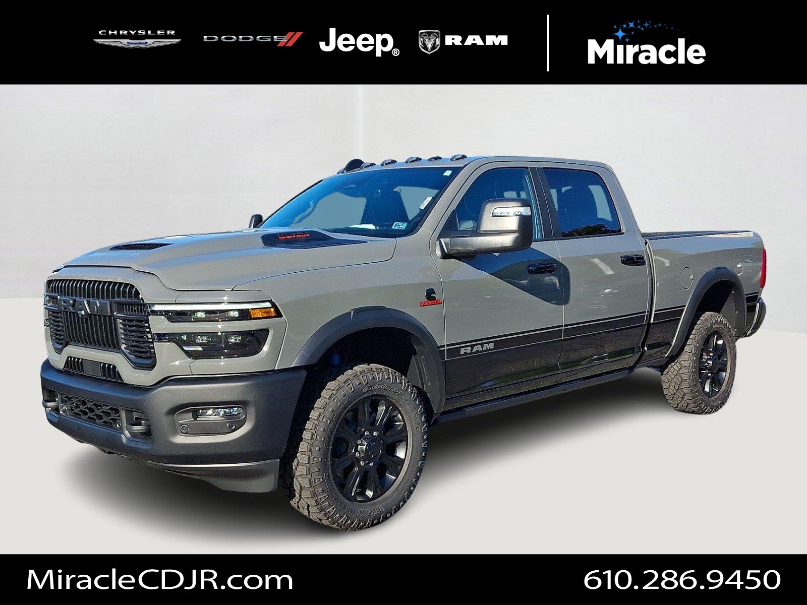 Ceramic Gray Clearcoat 2026 RAM 2500 Pickup Truck Four-Wheel Drive 8-Speed Automatic
