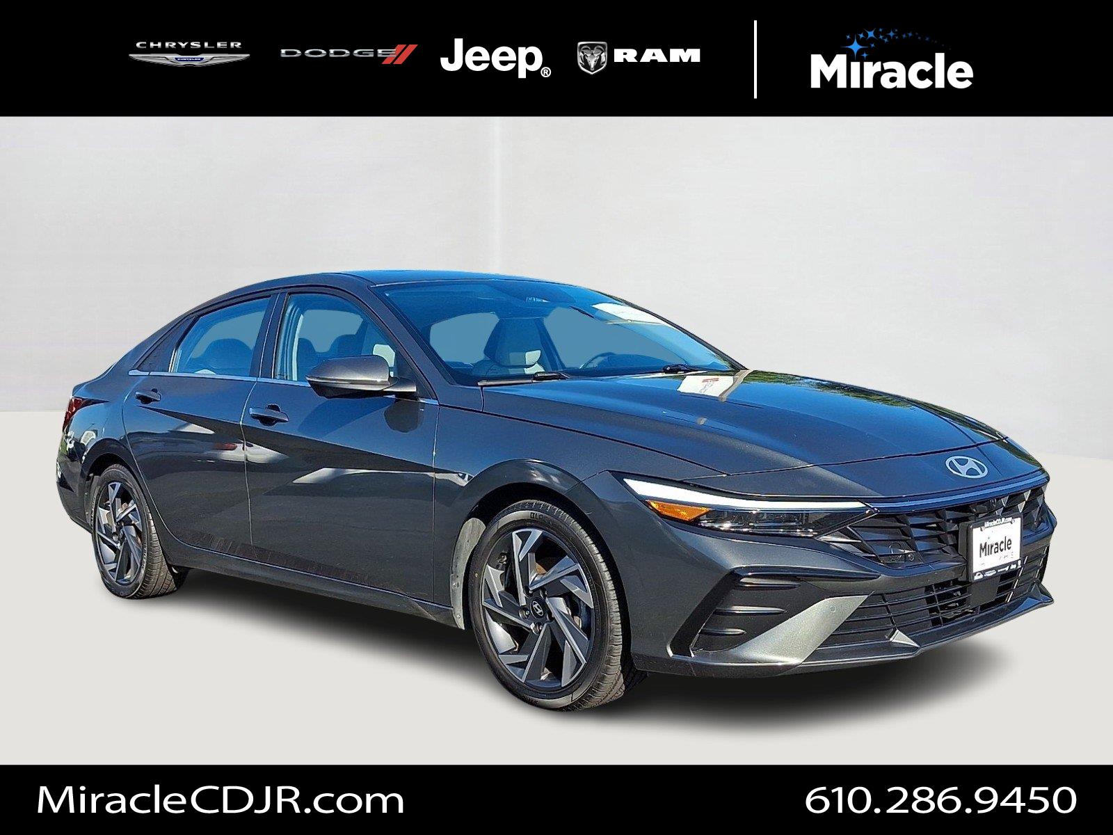Amazon Gray 2024 Hyundai Elantra Sedan Front-Wheel Drive Continuously Variable Transmission