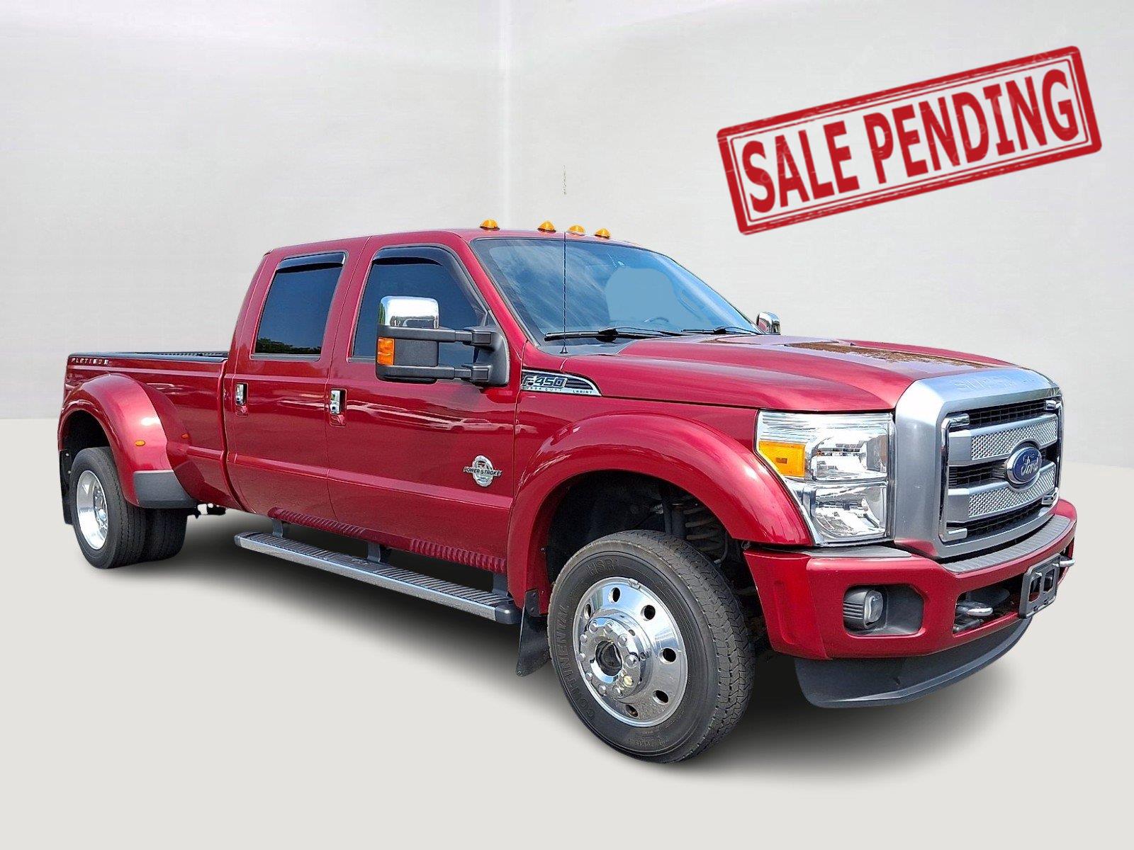  2015 Ford F-450 Super Duty Platinum Crew Cab LB DRW 4WD   