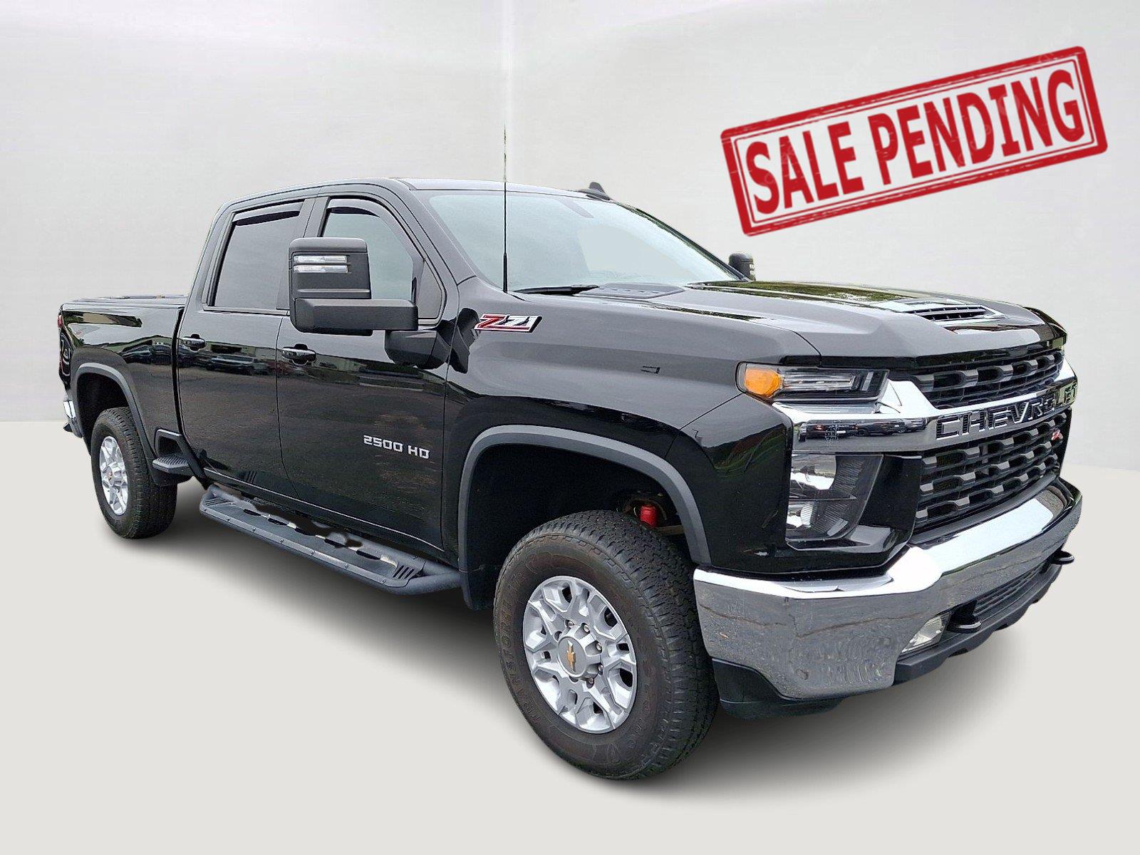 Mosaic Black Metallic 2021 Chevrolet Silverado 2500HD Pickup Truck Four-Wheel Drive 6-Speed Automatic