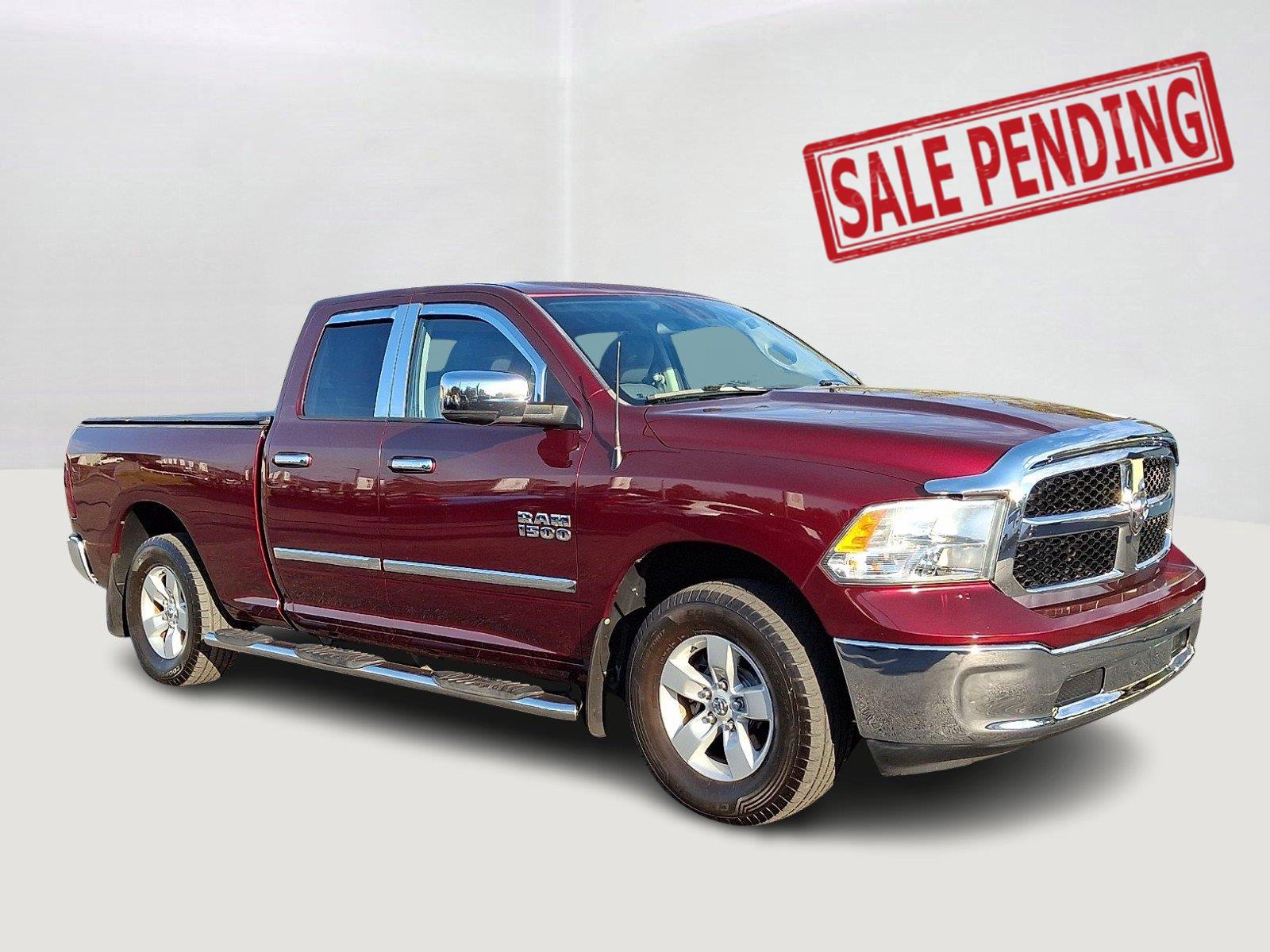 Delmonico Red Pearlcoat 2017 RAM 1500 Pickup Truck Four-Wheel Drive 8-Speed Automatic