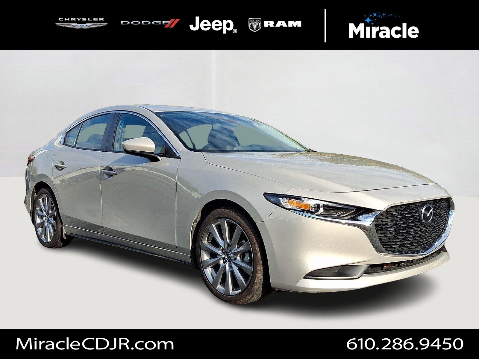 Gray (Platinum Quartz Metallic) 2023 Mazda MAZDA3 Sedan Front-Wheel Drive 6-Speed Automatic