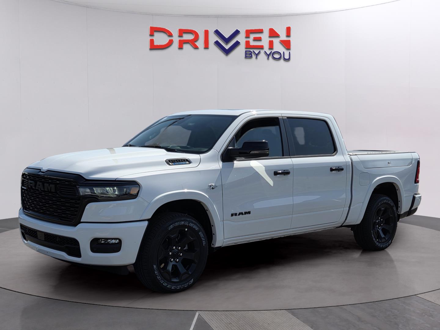 Bright White Clearcoat 2026 RAM 1500 Big Horn Crew Cab 4WD Pickup Truck Four-Wheel Drive 8-Speed Automatic