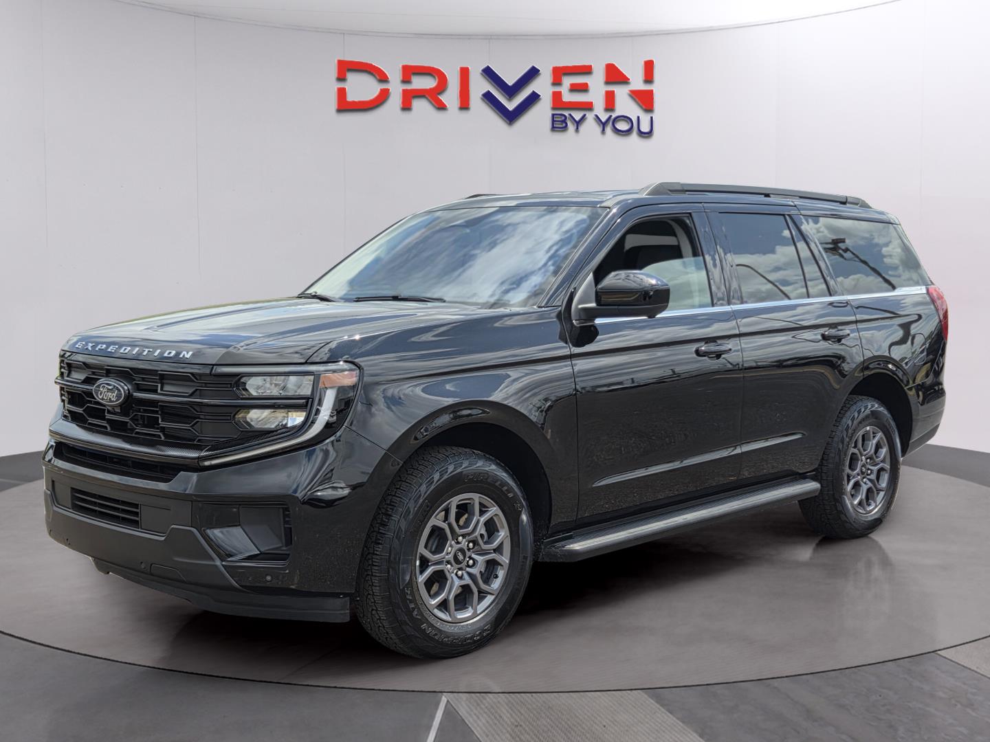 Agate Black 2025 Ford Expedition Active RWD SUV / Crossover 4X2 Automatic