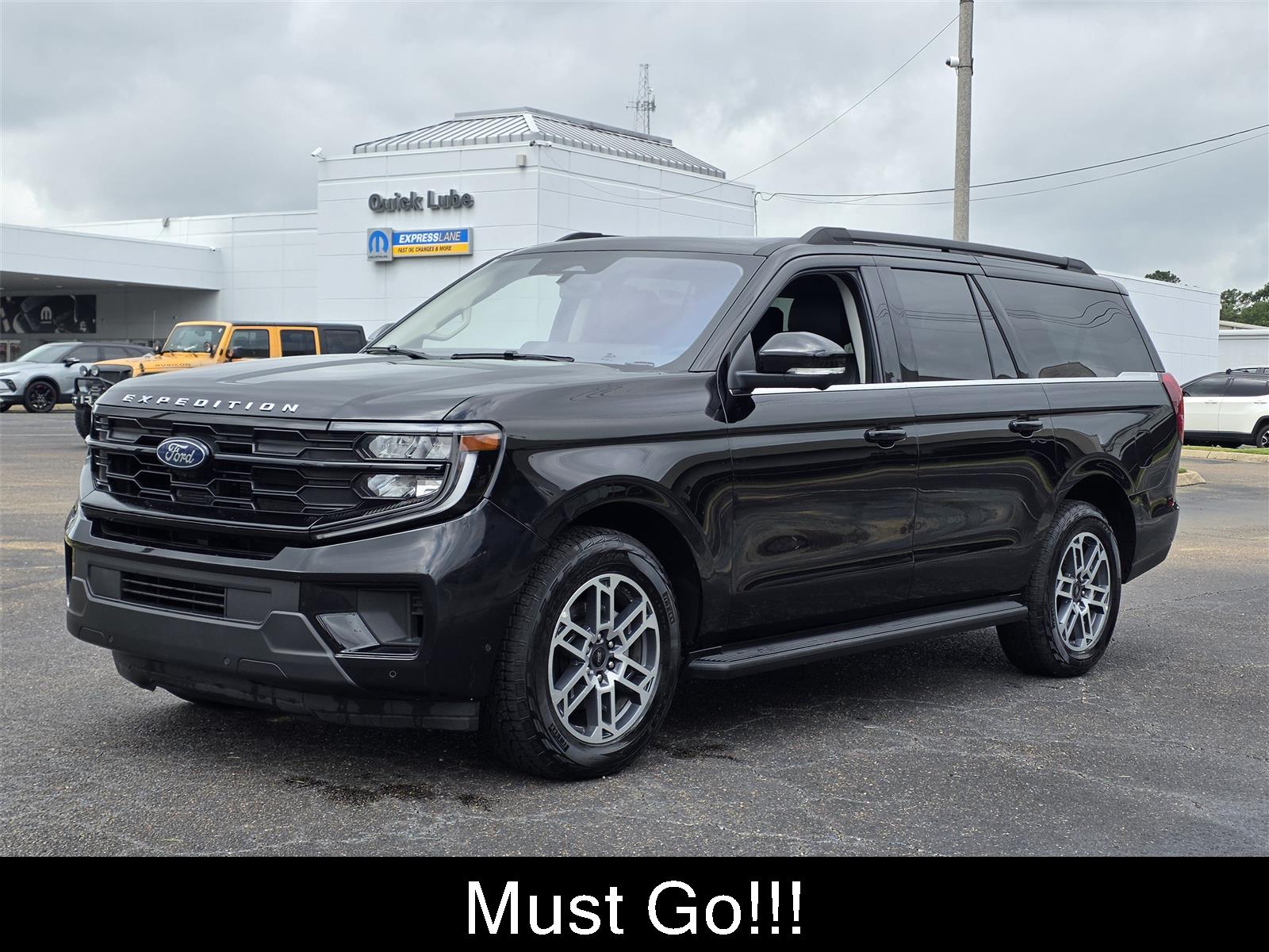 Agate Black 2025 Ford Expedition SUV / Crossover Four-Wheel Drive Automatic