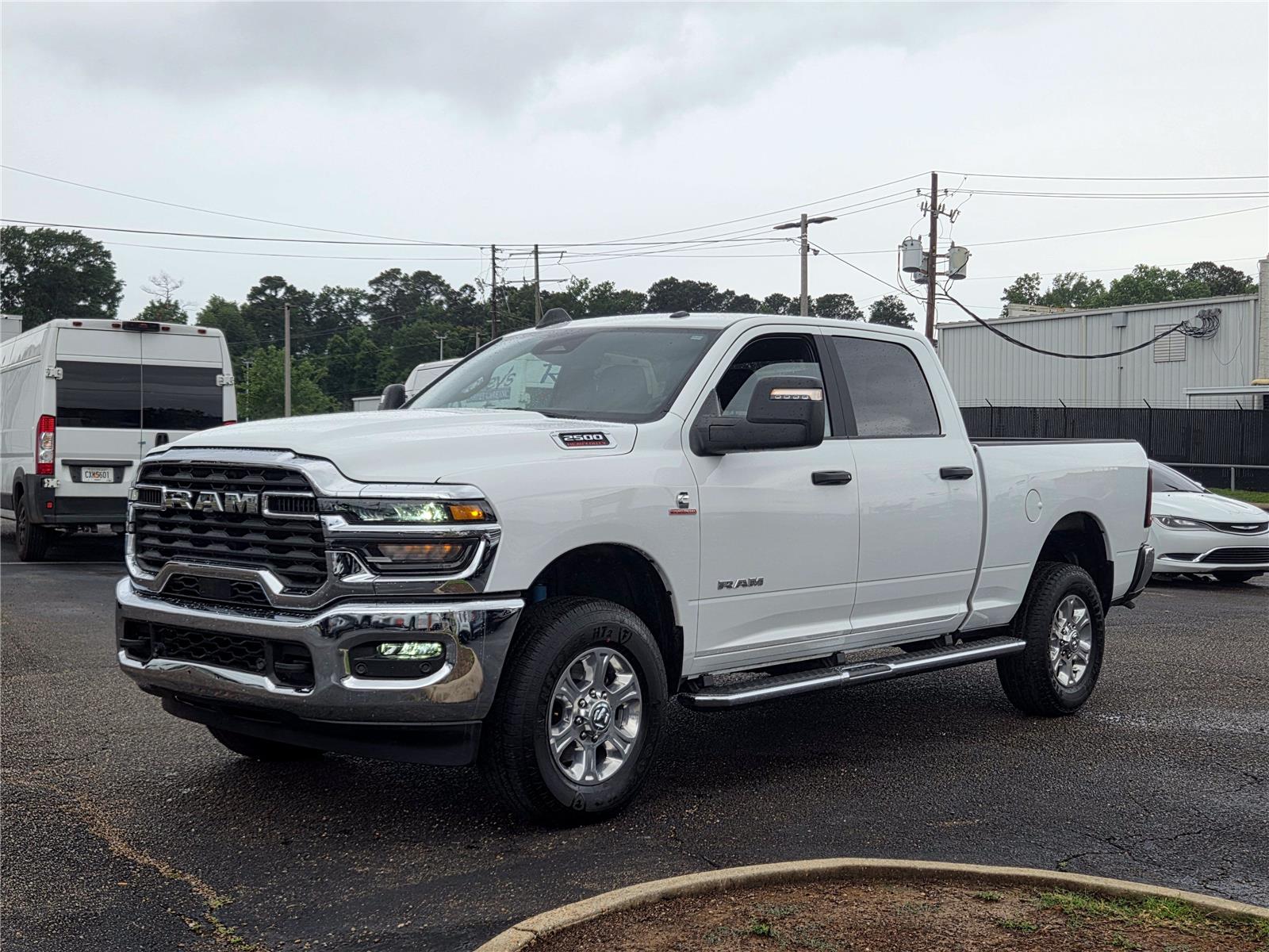 Bright White Clearcoat 2025 RAM 2500 Pickup Truck Four-Wheel Drive 8-Speed Automatic