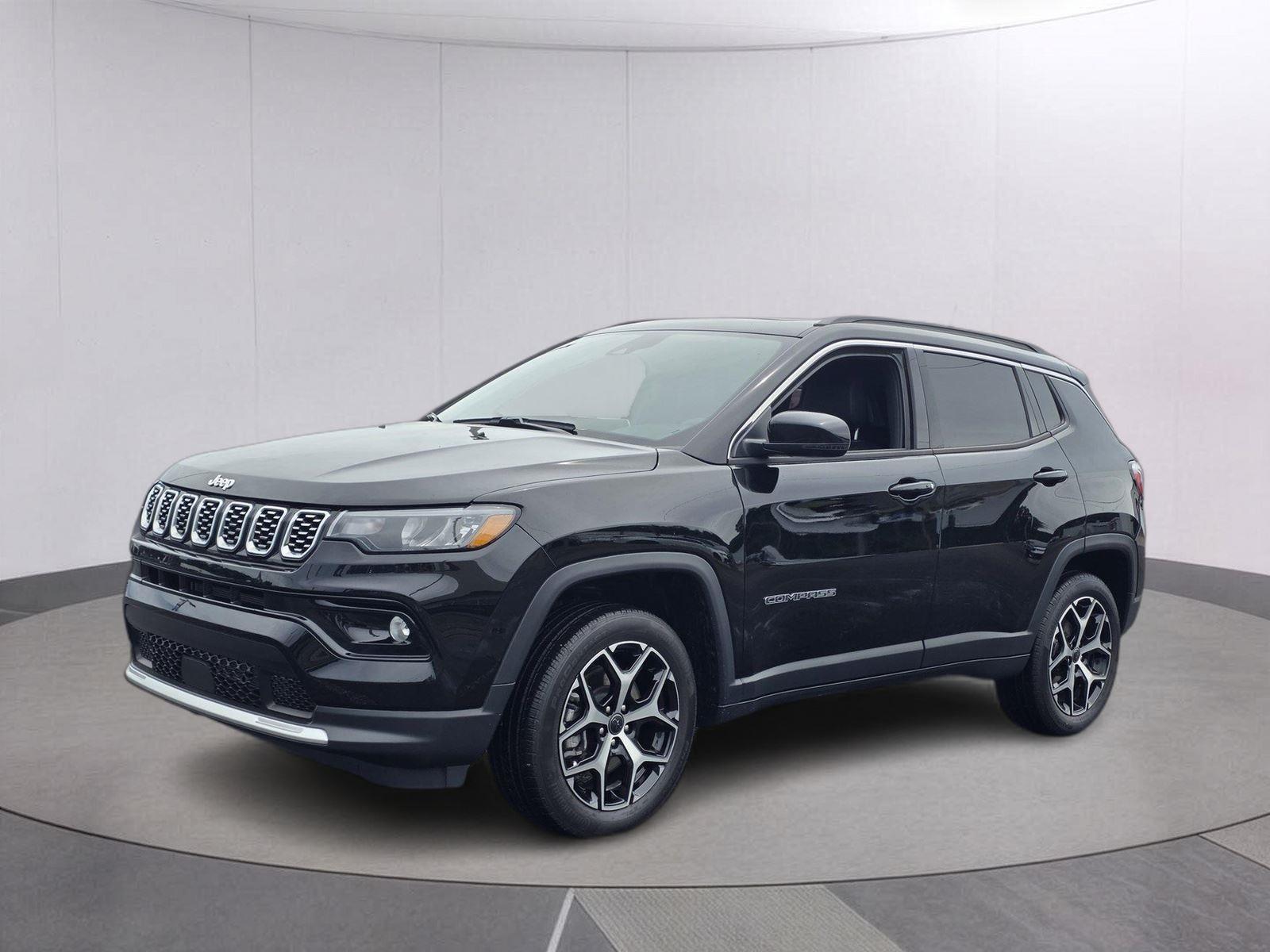 Diamond Black Crystal Pearlcoat 2025 Jeep Compass SUV / Crossover Four-Wheel Drive 8-Speed Automatic