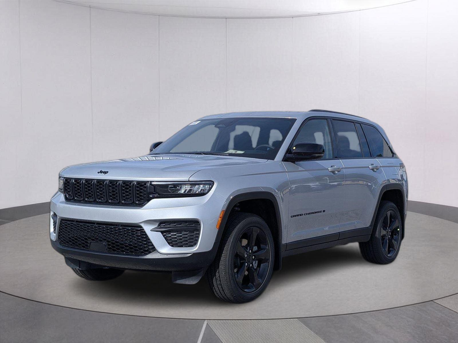 Silver Zynith 2025 Jeep Grand Cherokee SUV / Crossover 4X2 8-Speed Automatic