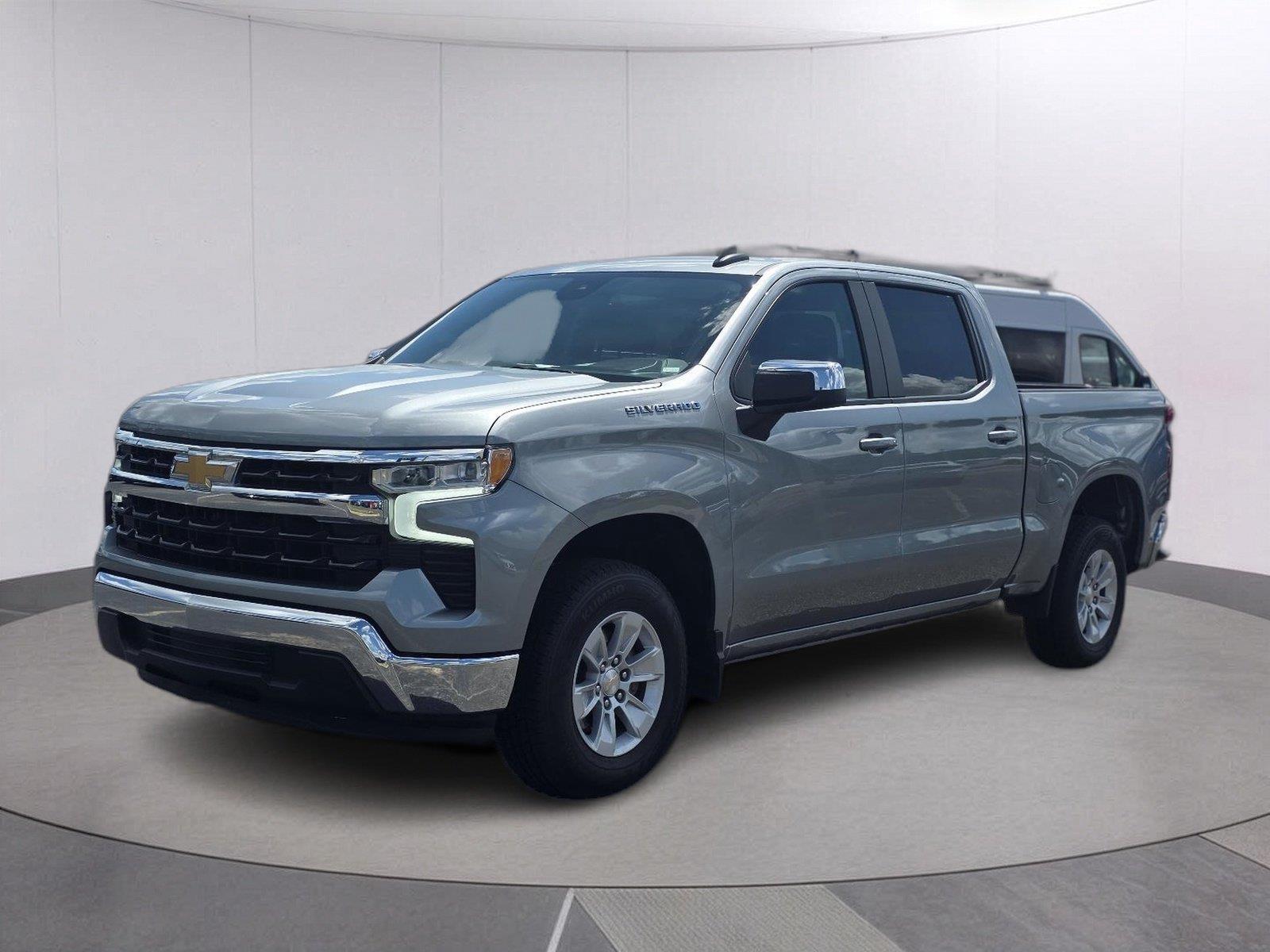 Sterling Gray Metallic 2025 Chevrolet Silverado 1500 Pickup Truck 4X2 Automatic