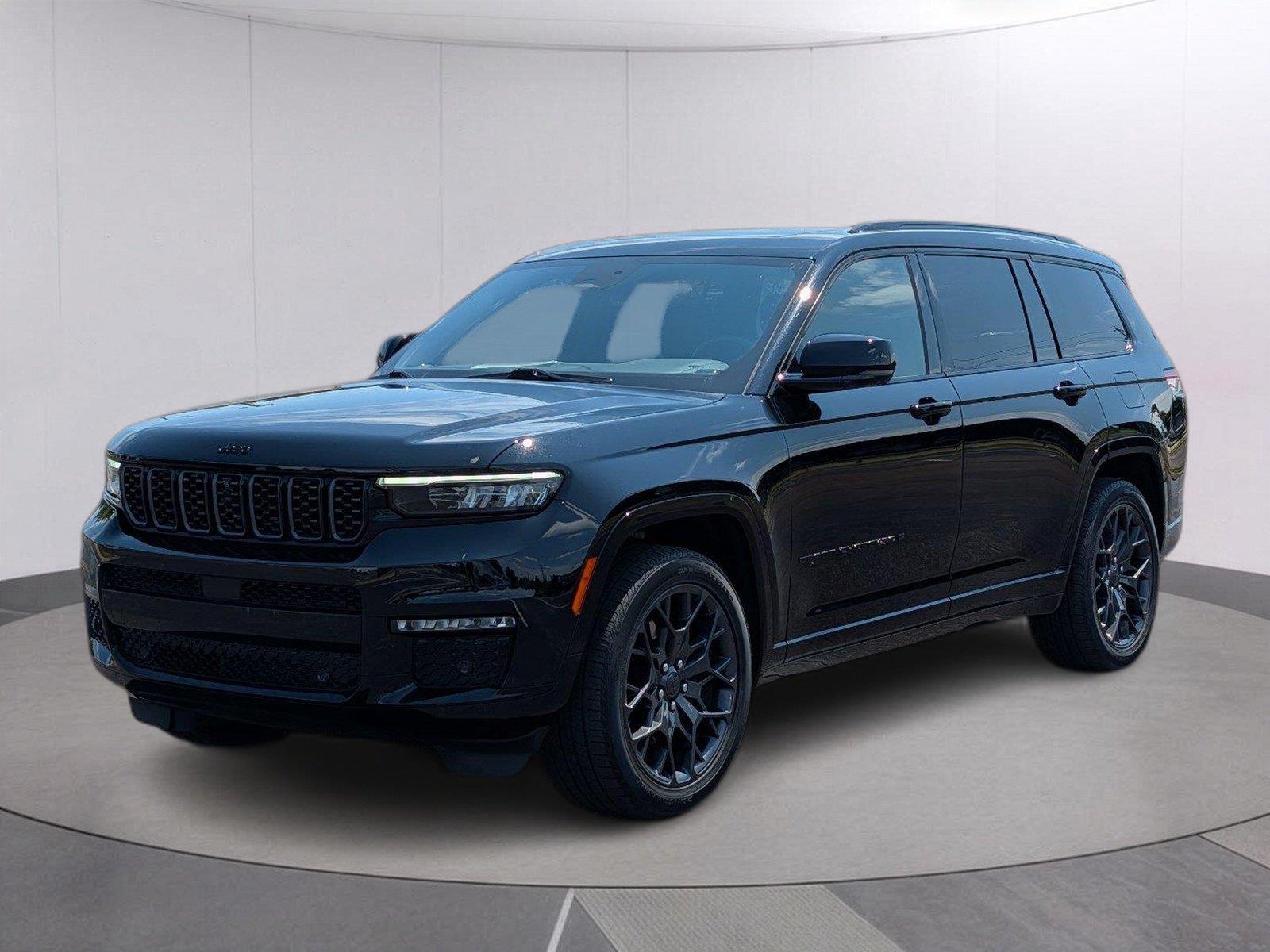  2025 Jeep Grand Cherokee L Summit 4WD   