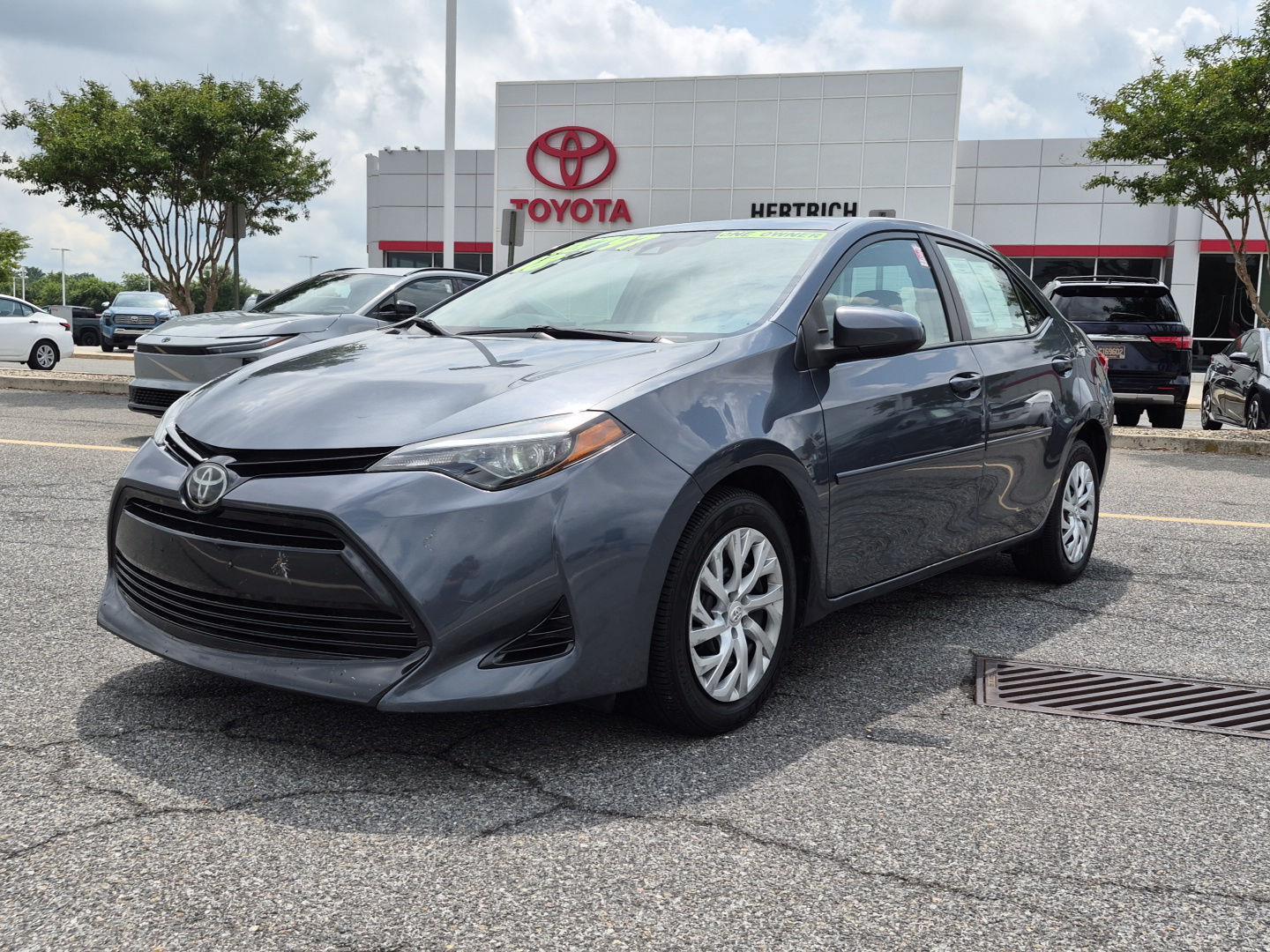  2018 Toyota Corolla LE   