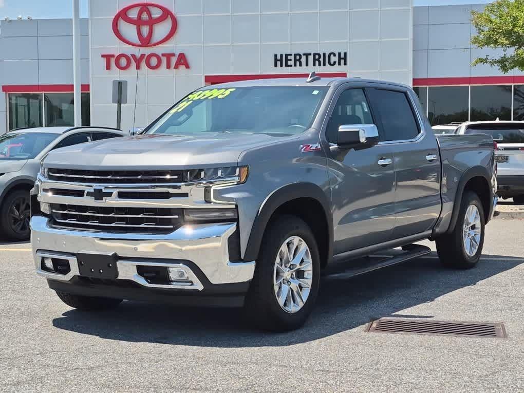 Gray (Satin Steel Metallic) 2021 Chevrolet Silverado 1500 Pickup Truck Four-Wheel Drive 8-Speed Automatic