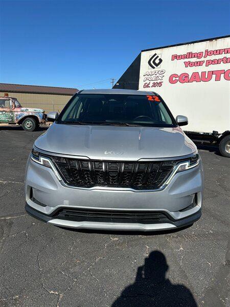 2022 Kia Carnival LX Seat Pkg's photo