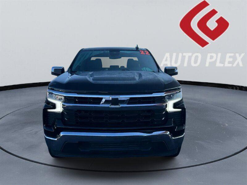 2022 Chevrolet Silverado 1500 LT's photo