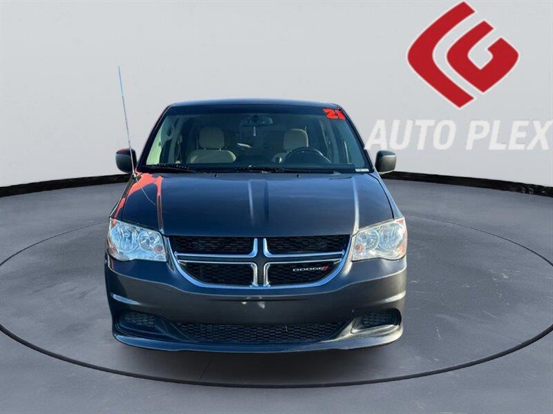 2017 Dodge Grand Caravan SE's photo
