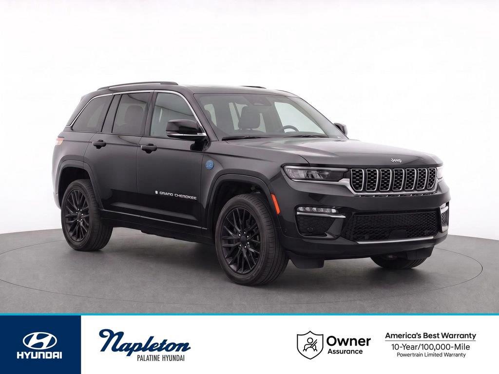 Diamond Black Crystal Pearlcoat 2022 Jeep Grand Cherokee 4xe SUV / Crossover Four-Wheel Drive 8-Speed Automatic