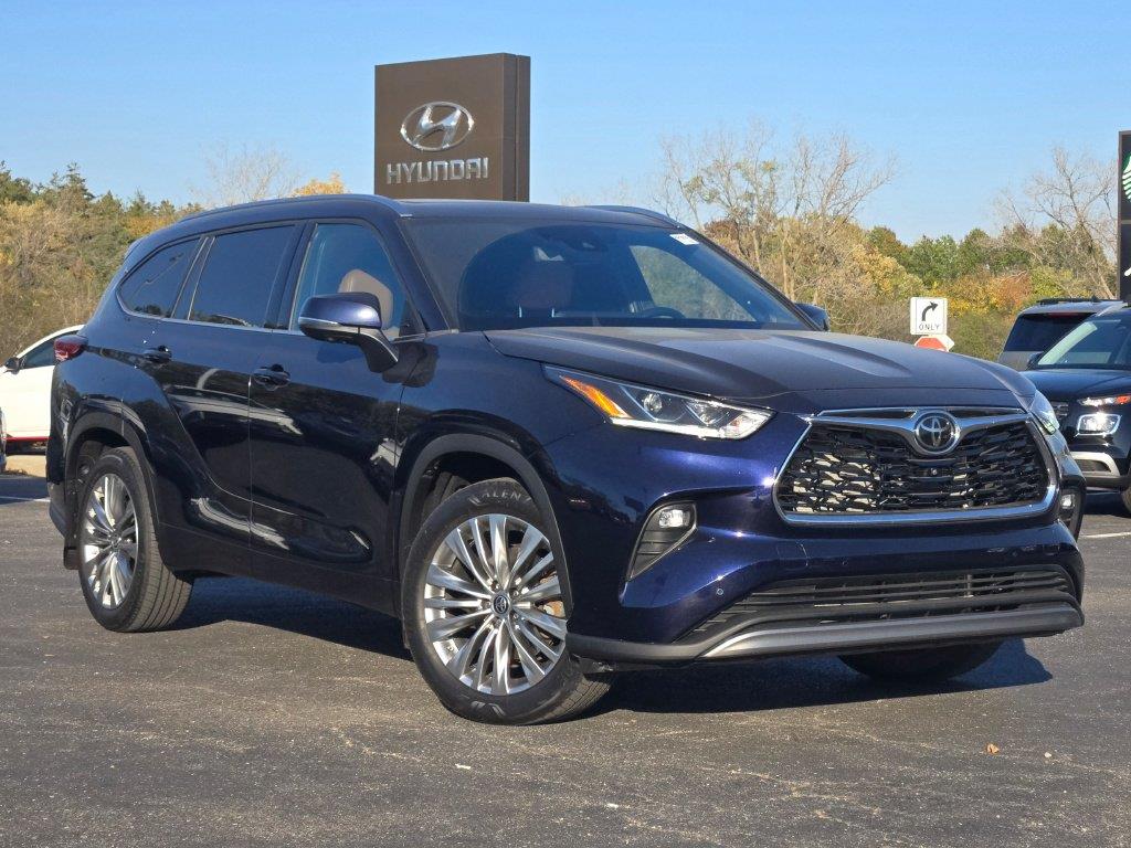 2023 Toyota Highlander Platinum AWD